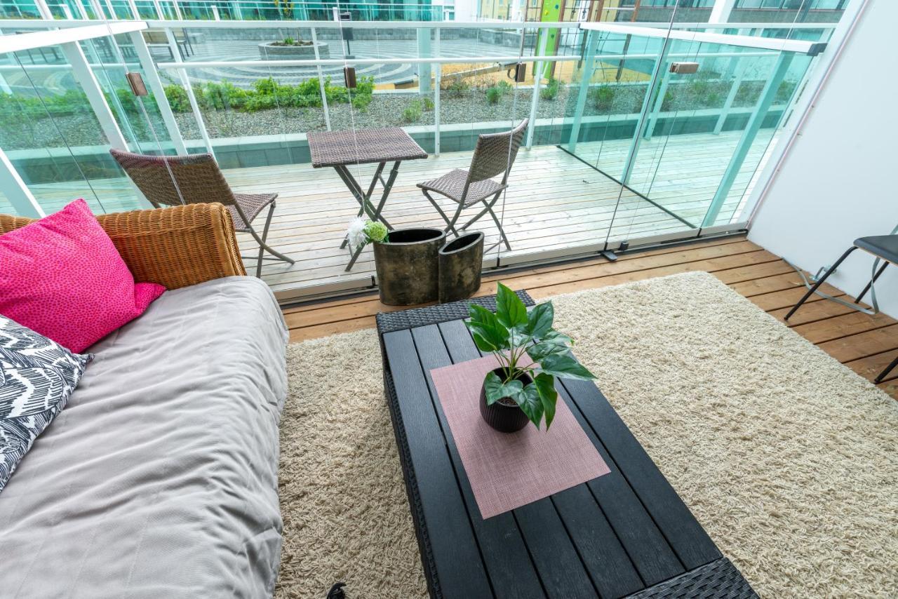 Starhomes Double Lux 10 Oulu Exterior photo